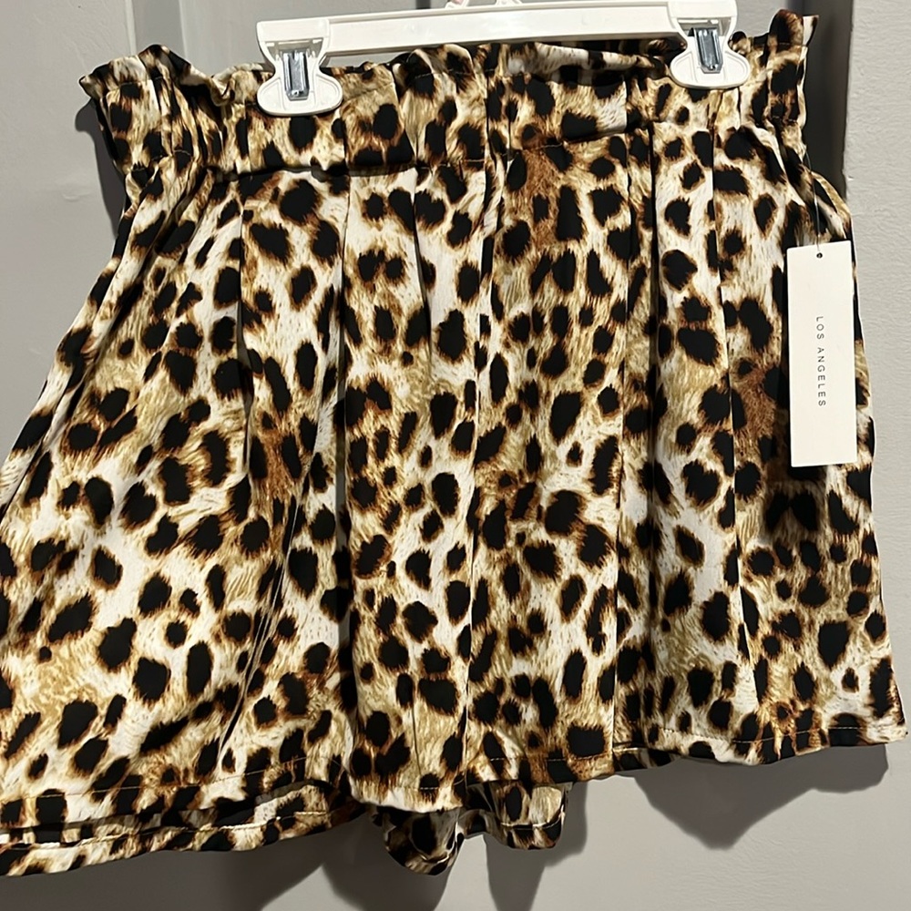 Shorts size M